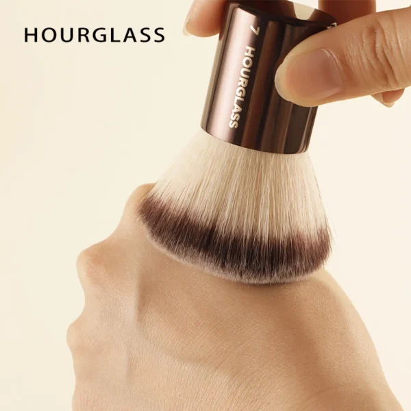 S28dbf16295a24b80a810fb066573dc85M-1.webp Pincel de Maquiagem Hourglass Todos os Tipos Sombra Base Corretivo Pó Bronzeador Blush Delineador Pincéis Profissionais Retráteis